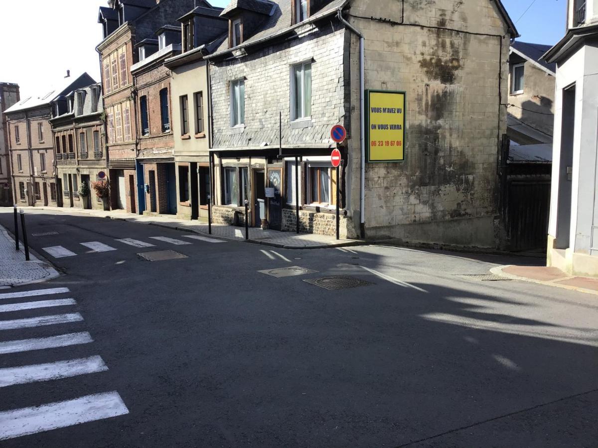Honfleur Centre Ville Avec Garage Prive Exteriör bild